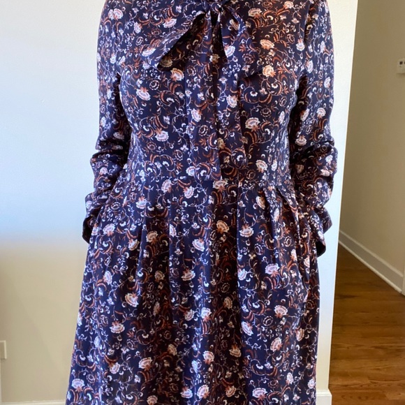 Vintage inspired Nordstrom Wayf dress - Picture 2 of 5